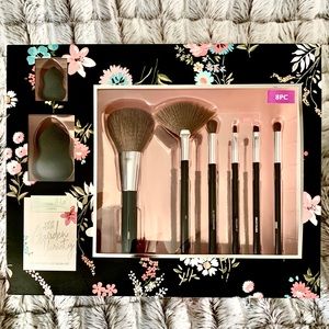 💖3 for $20 💖Primrose Hill Face & Eye Brush Set